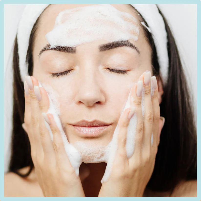 Newen Espuma de Limpieza Facial