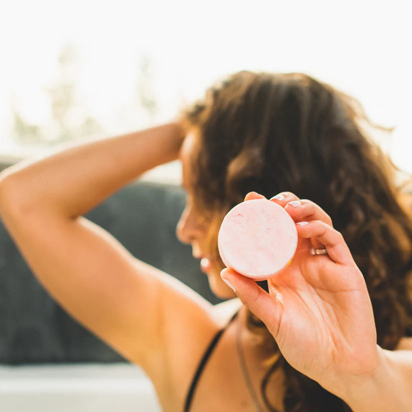 Newen Shampoo Sólido Cabello Normal Revitalizante